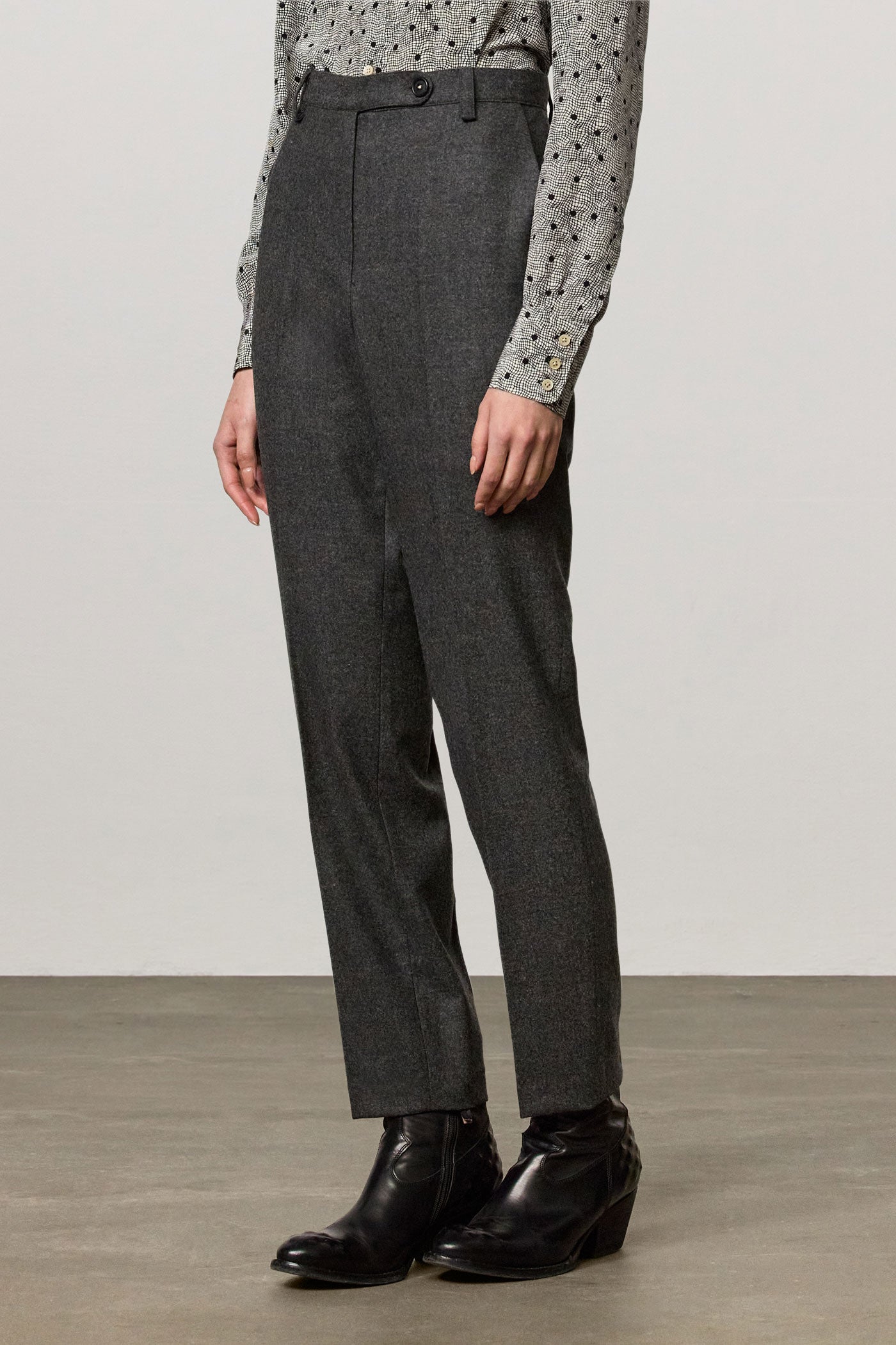 Massimo Alba - MIRIAM - dark grey