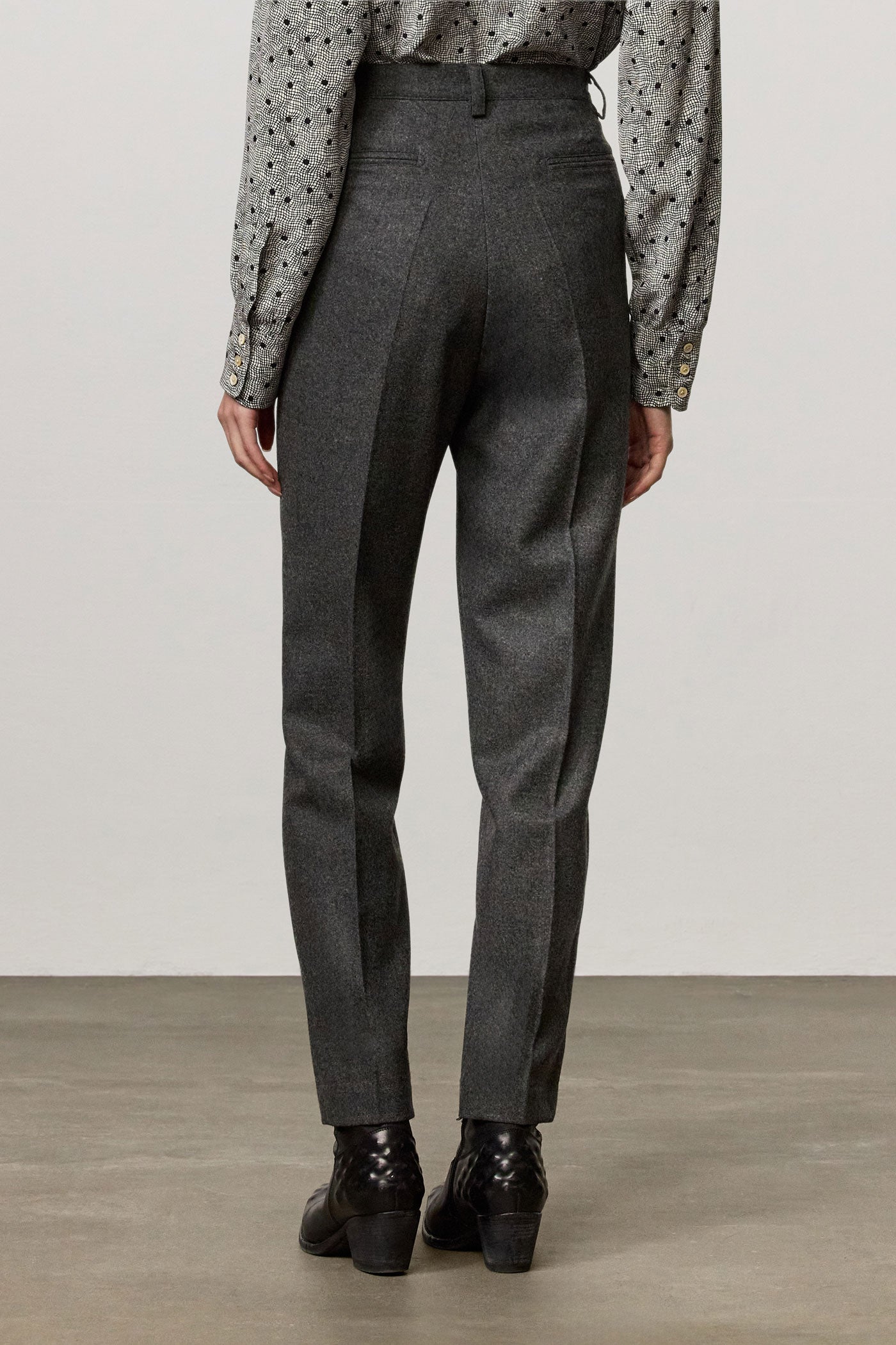 Massimo Alba - MIRIAM - dark grey