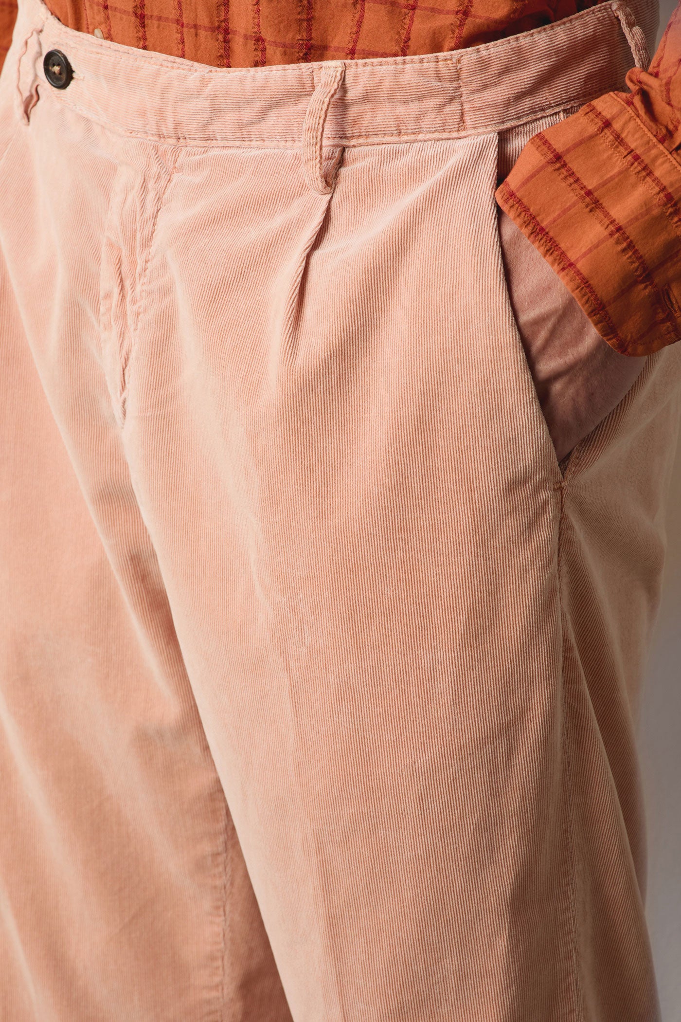 Massimo Alba - IONIO2 - pale apricot