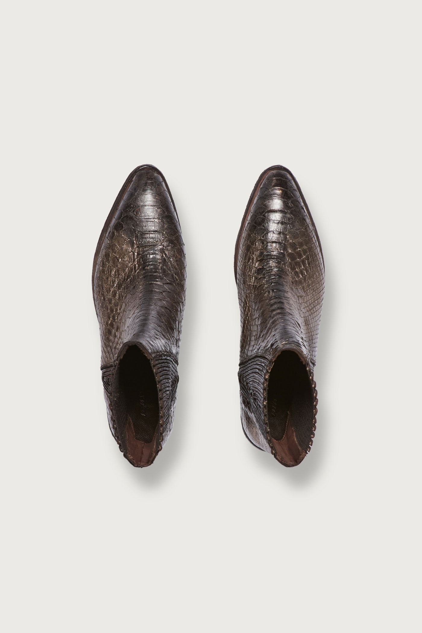 STIVALETTO