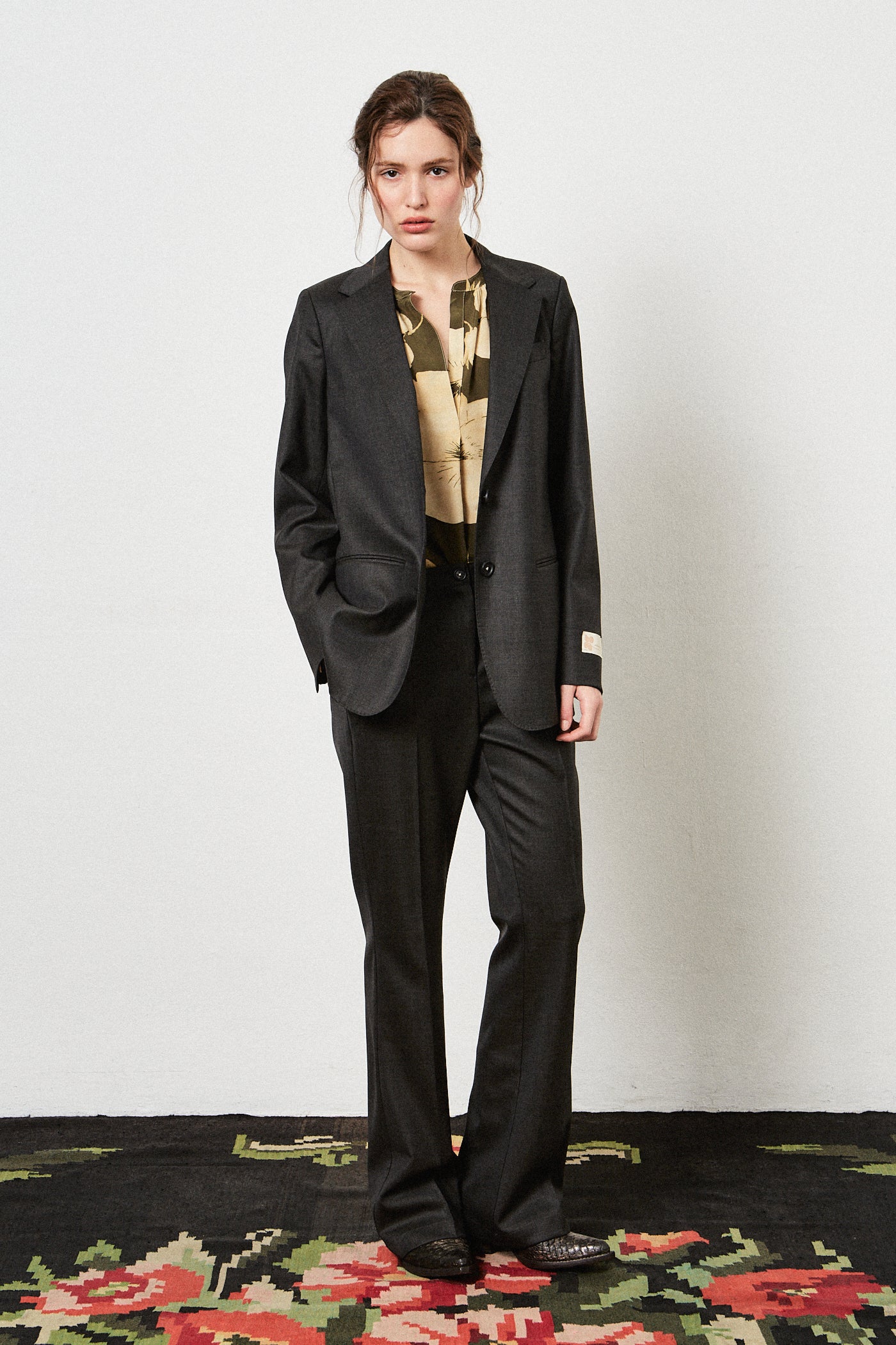 【関税込み】Massimo Alba ブラック Noel セーター Lookbook - Fall Winter 2024 Womenswear Collection – Massimo Alba