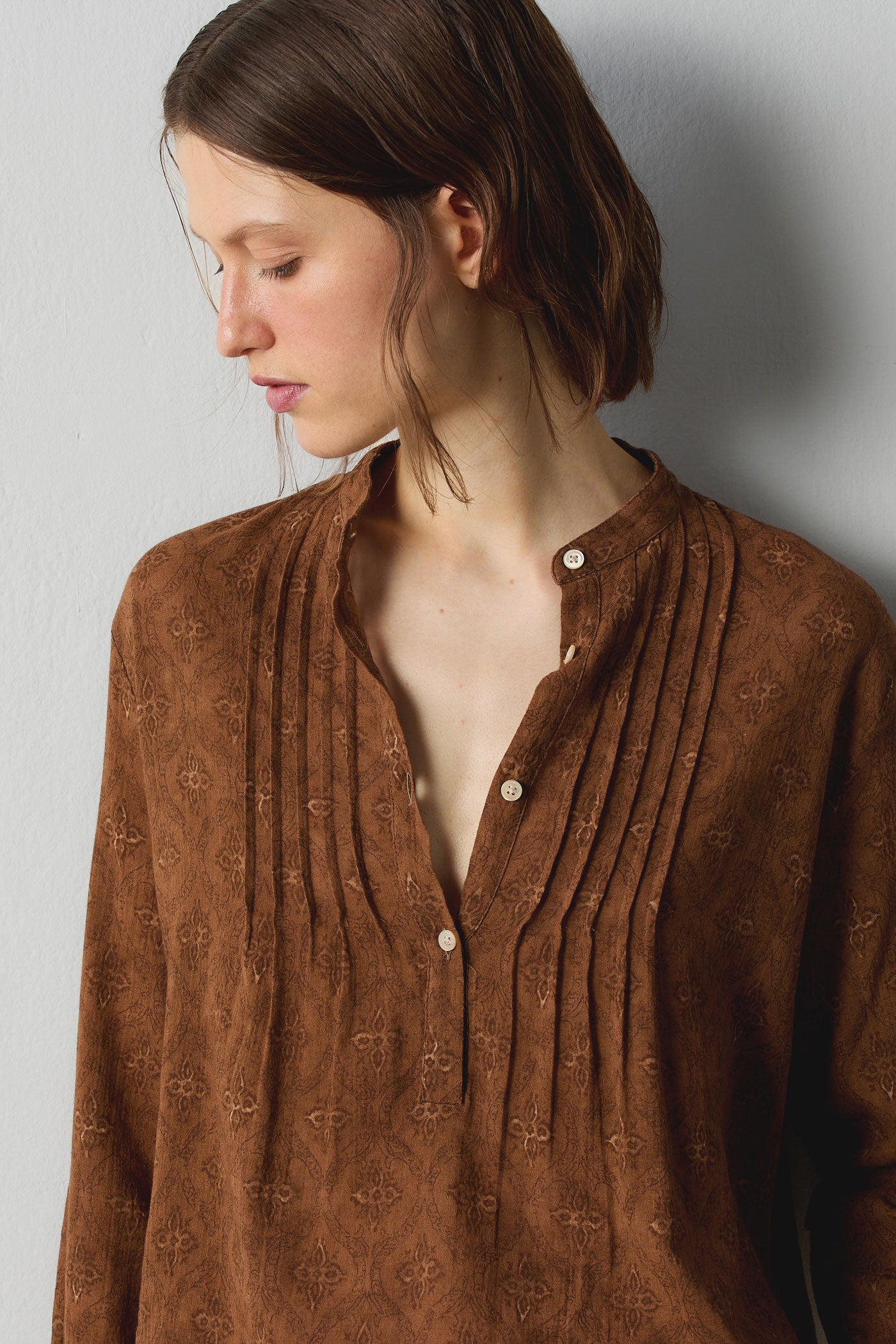 Massimo Alba - DANA - brown