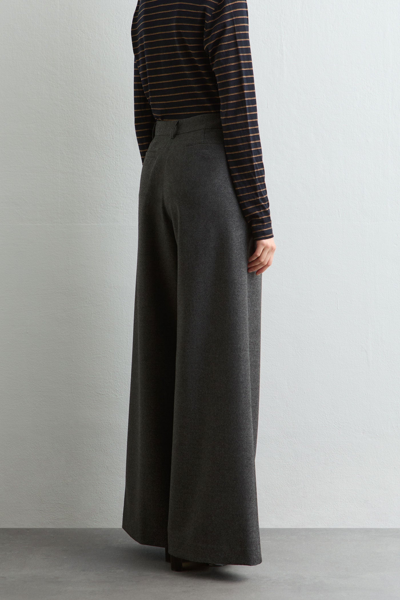 Massimo Alba - KARLY - dark grey