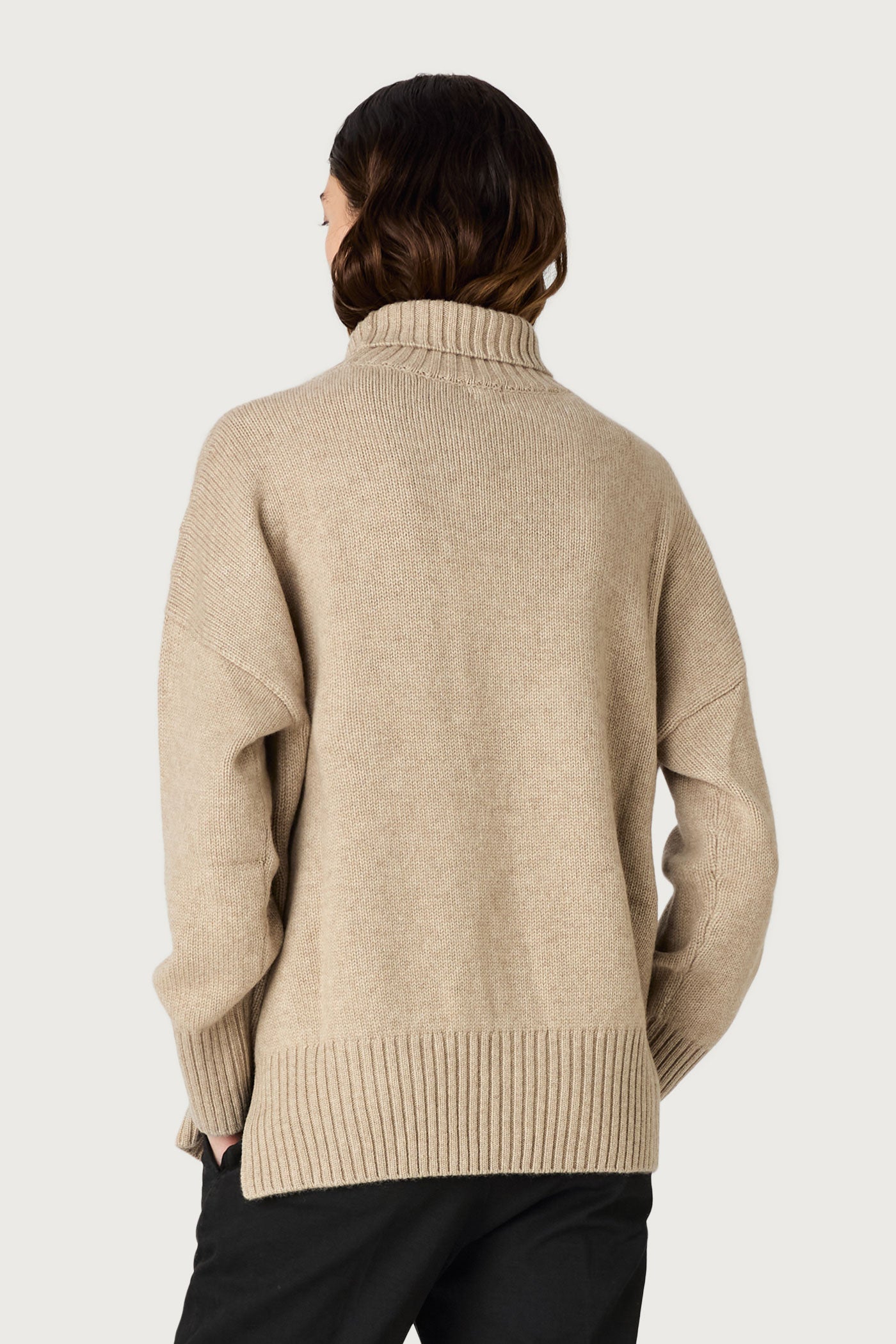 CANESSA/カネッサ】 LUNA TURTLE NECK KNIT（ニット／セーター）｜L'Appartement（アパルトモン）の通販｜BAYCREW'S  STORE