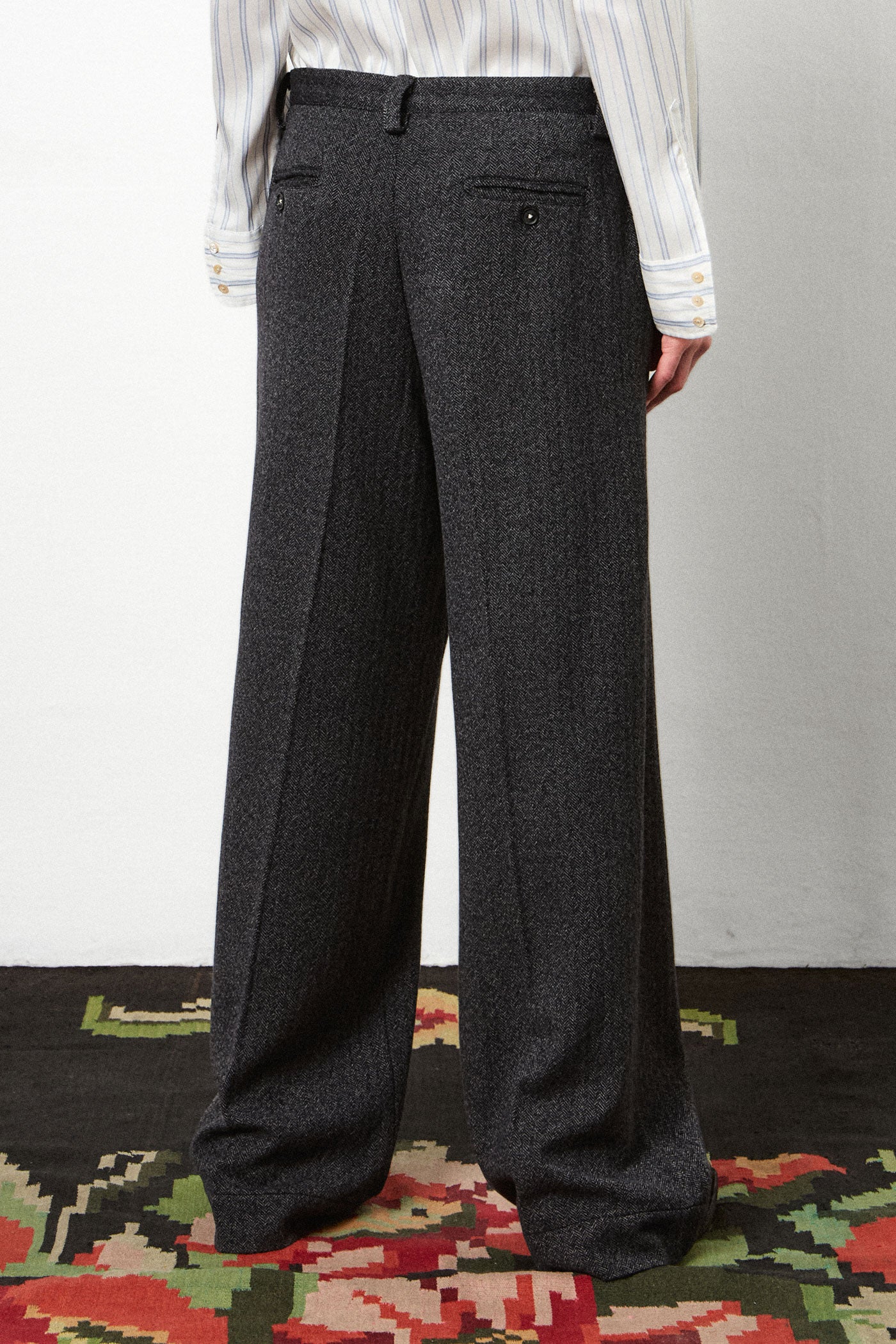 Massimo Alba - LAMIA - nero lavato