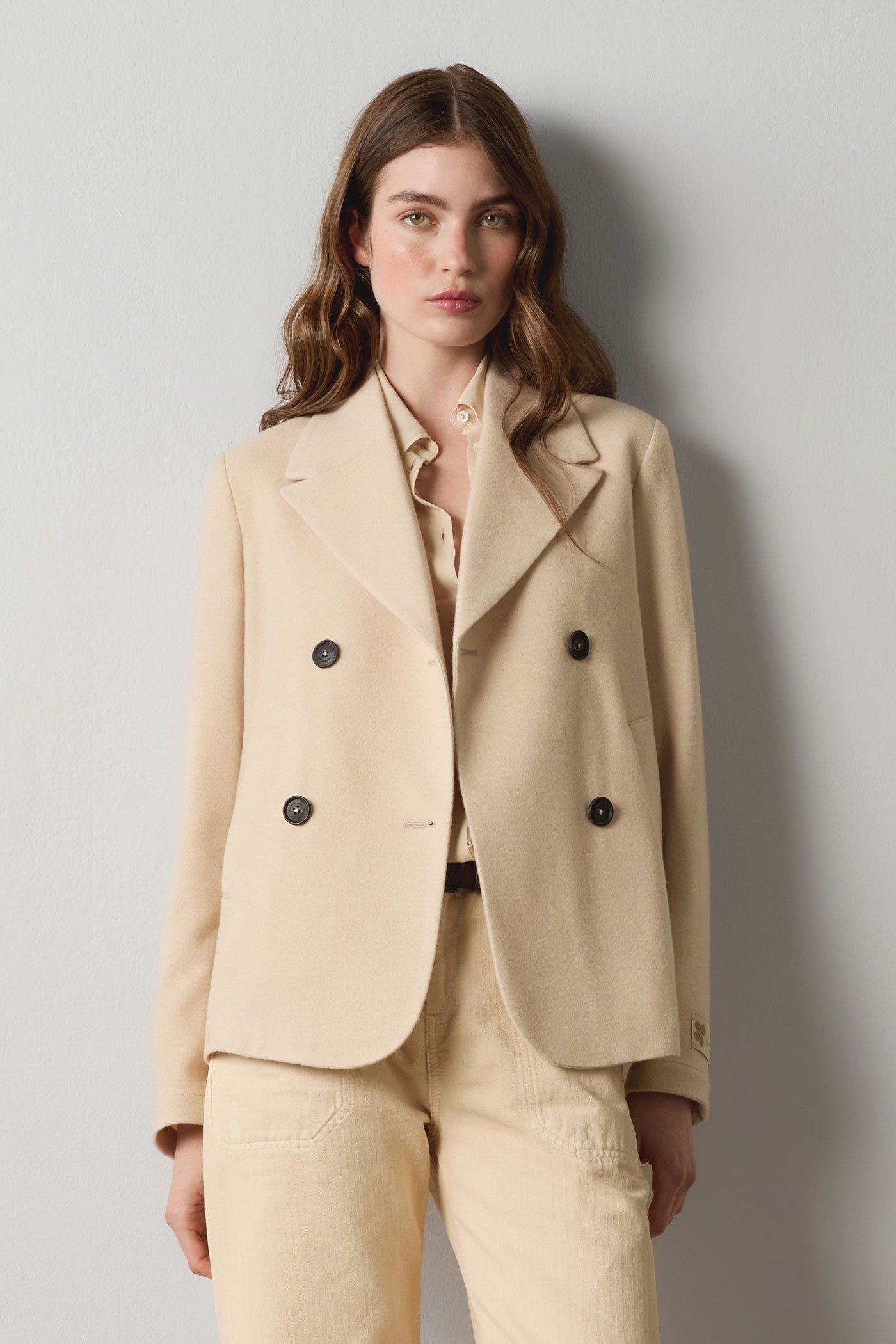 Massimo Alba - EAST - beige